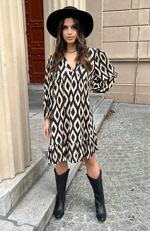 Aztec Jurk Chelby Zwart Beige 2 Aztec Jurk Chelby Zwart Beige - Afbeelding 2