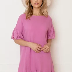 Detailed Katoenen Jurk Robin Roze -Mooie Stijl Verkoop Detailed Katoenen Jurk Robin Roze 7 586x900 1