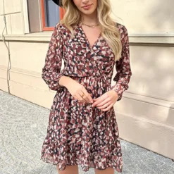 Dots Strik Jurk Vivian Choco 9 Dots Strik Jurk Vivian Choco -Mooie Stijl Verkoop Dots Strik Jurk Vivian Choco 6 586x900 1