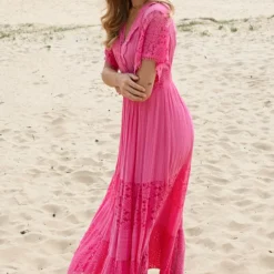 Embroidery Maxi Jurk Maureen Fuchsia -Mooie Stijl Verkoop Embroidery Maxi Jurk Maureen Fuchsia 4 586x900 2