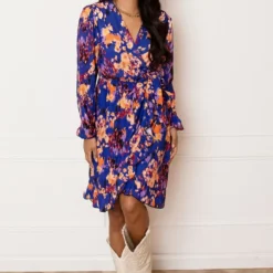 V-Hals Print Jurk Britte Kobalt -Mooie Stijl Verkoop Foto 09 03 2023 09 23 57 586x900 1