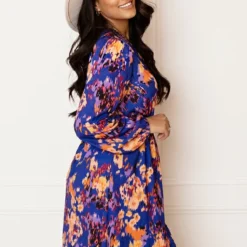 V-Hals Print Jurk Britte Kobalt -Mooie Stijl Verkoop Foto 09 03 2023 09 25 28 586x900 1