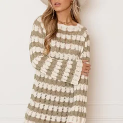 Gehaakte Wavy Jurk Maura Army Ecru 16 Gehaakte Wavy Jurk Maura Army Ecru -Mooie Stijl Verkoop Gehaakte Wavy Jurk Maura Army Ecru 3 586x900 2