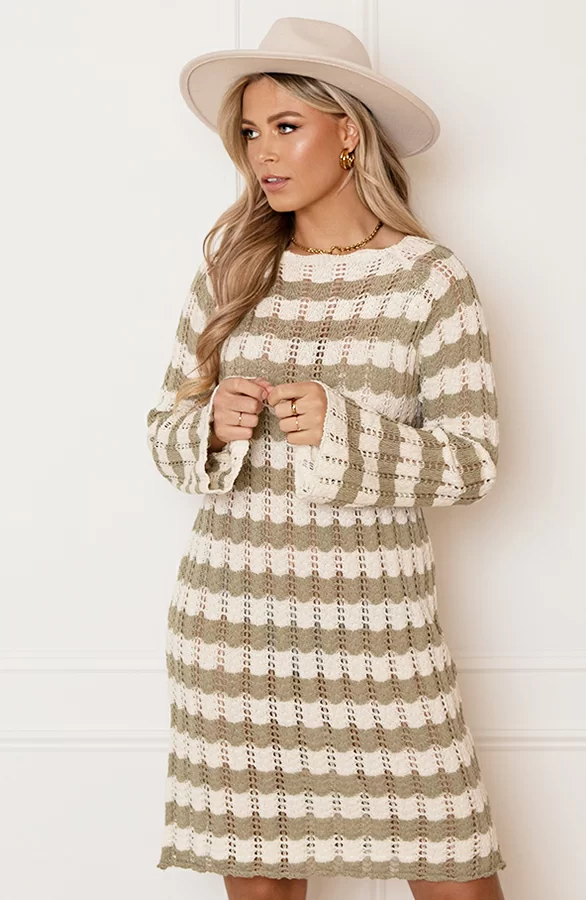 Gehaakte Wavy Jurk Maura Army Ecru 2 Gehaakte Wavy Jurk Maura Army Ecru - Afbeelding 2