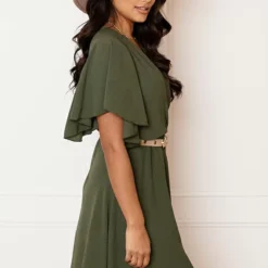 Jurk Nikkie Legergroen 2.0 -Mooie Stijl Verkoop Jurk Nikkie Legergroen 2 4 586x900 1