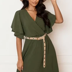 Jurk Nikkie Legergroen 2.0 -Mooie Stijl Verkoop Jurk Nikkie Legergroen 2 6 586x900 1