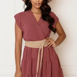 Laagjes Jurk Lexy Dust Roze