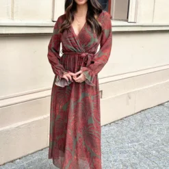 Lange Jurk Met Bladeren Cassie Army -Mooie Stijl Verkoop Lange Jurk Met Bladeren Cassie Army 3 586x900 2