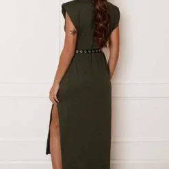 Lange Jurk Met Split Marit Army -Mooie Stijl Verkoop Lange Jurk Met Split Marit Army 3 586x900 1