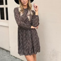 Limited Print Jurk Yade Camel