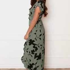 Midi Jurk Bloemen Jenny Army Zwart -Mooie Stijl Verkoop Midi Jurk Bloemen Jenny Army Zwart 4 1 586x900 1