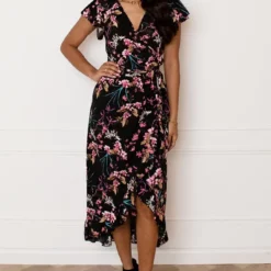 Midi Jurk Bloemenprint Jenny Zwart Roze -Mooie Stijl Verkoop Midi Jurk Bloemenprint Jenny Zwart Roze 6 586x900 1