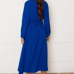 Midi Jurk Met Zakken Leah Kobalt 14 Midi Jurk Met Zakken Leah Kobalt -Mooie Stijl Verkoop Midi Jurk Met Zakken Leah Kobalt 6 586x900 1