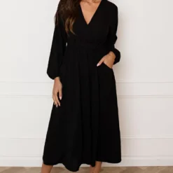 Midi Jurk Met Zakken Leah Zwart