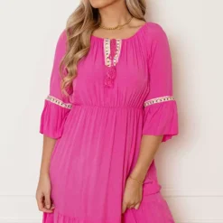 Offshoulder Jurk Laila Fuchsia -Mooie Stijl Verkoop Offshoulder Jurk Laila Fuchsia 4 586x900 1