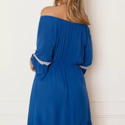 Offshoulder Jurk Laila Kobalt -Mooie Stijl Verkoop Offshoulder Jurk Laila Kobalt 7 586x900 1