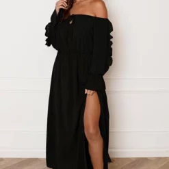 Offshoulder Jurk Met Split Bibi Zwart -Mooie Stijl Verkoop Offshoulder Jurk Met Split Bibi Zwart 1 586x900 1