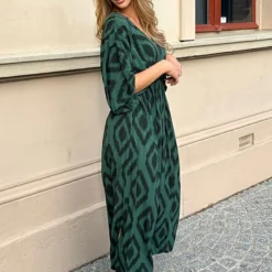 Oversized Jurk Met Print Dyane Smaragd -Mooie Stijl Verkoop Oversized Jurk Met Print Dyane Smaragd 4 586x900 1
