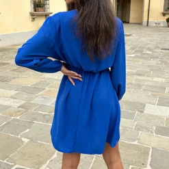 Plooien V-hals Jurk Tess Kobalt -Mooie Stijl Verkoop Plooien V hals Jurk Tess Kobalt 1 586x900 2