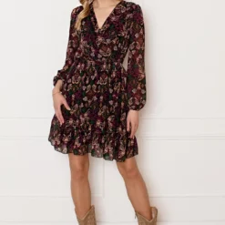 Print Strik Jurk Vivian Multi 13 Print Strik Jurk Vivian Multi -Mooie Stijl Verkoop Print Strik Jurk Vivian Multi 5 586x900 1