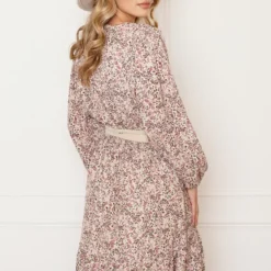 Ruffle Bloemenprint Jurk Saar 13 Ruffle Bloemenprint Jurk Saar -Mooie Stijl Verkoop Ruffle Bloemenprint Jurk Saar 2 586x900 1