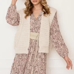 Ruffle Bloemenprint Jurk Saar 15 Ruffle Bloemenprint Jurk Saar -Mooie Stijl Verkoop Ruffle Bloemenprint Jurk Saar 4 586x900 1