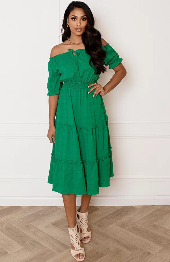 Smocked Offshoulder Jurk Sophia Bright Green 3 Smocked Offshoulder Jurk Sophia Bright Green - Afbeelding 3