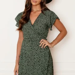 Strik Jurk Cheetahprint Jade Army -Mooie Stijl Verkoop Strik Jurk Cheetahprint Jade Army 2 586x900 2