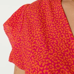 Strik Jurk Panterprint Jade Fuchsia -Mooie Stijl Verkoop Strik Jurk Panterprint Jade Fuchsia close 586x900 1