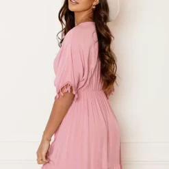 V-hals Lurex Jurk Maris Dust Pink -Mooie Stijl Verkoop V HALS LUREX JURK MARIS DUST PINK 5 586x900 1