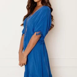 V-hals Lurex Jurk Maris Kobalt -Mooie Stijl Verkoop V HALS LUREX JURK MARIS KOBALT 4 586x900 1