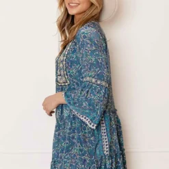 V-hals Detailed Paisley Jurk Dilara Blauw -Mooie Stijl Verkoop V hals Detailed Paisley Jurk Dilara Blauw 1 586x900 1