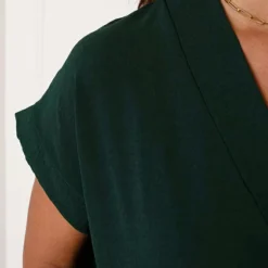 V-hals Midi Jurk Lilly Smaragd -Mooie Stijl Verkoop V hals Midi Jurk Lilly Smaragd close 586x900 1