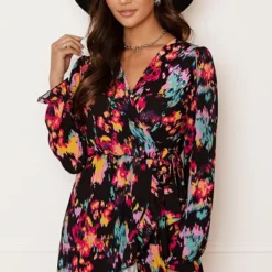 V-hals Print Jurk Britte Multicolor -Mooie Stijl Verkoop V hals Print Jurk Britte Multicolor 2 586x900 1