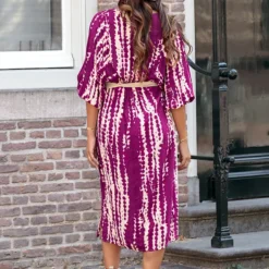V-hals Print Jurk Gianna Aubergine -Mooie Stijl Verkoop V hals Print Jurk Gianna Aubergine 586x900 1